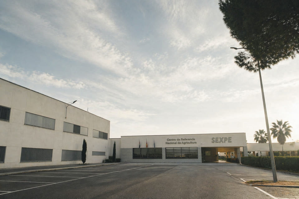 Vista exterior del Centro de Formación para el Empleo de Don Benito.